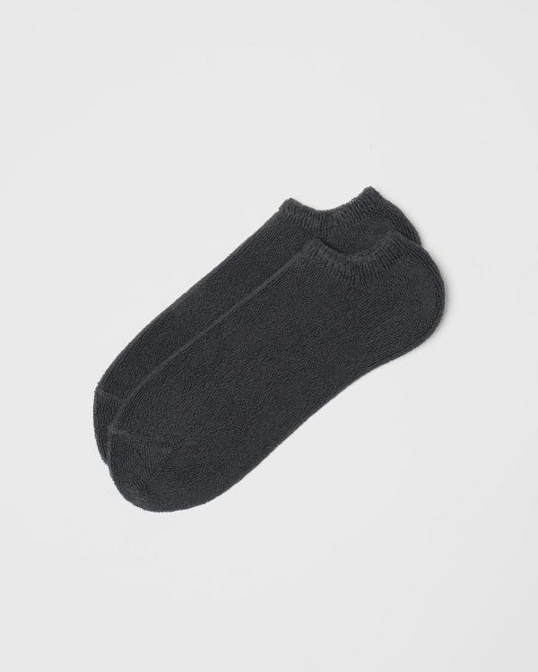 Face Pile Ankle Socks / Charcoal